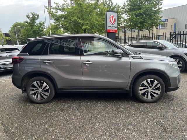 Suzuki VITARA 1.5 Hybrid Style AllGrip // SCHUIF-KANTELDAK // LEDER-ALCANTARA // AFN. TREKHAAK // ADAPT. CRUISE // KEYLESS // CAMERA //