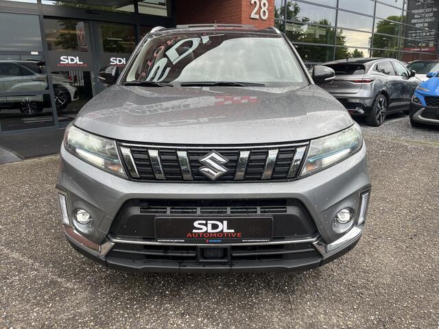Suzuki VITARA 1.5 Hybrid Style AllGrip // SCHUIF-KANTELDAK // LEDER-ALCANTARA // AFN. TREKHAAK // ADAPT. CRUISE // KEYLESS // CAMERA //