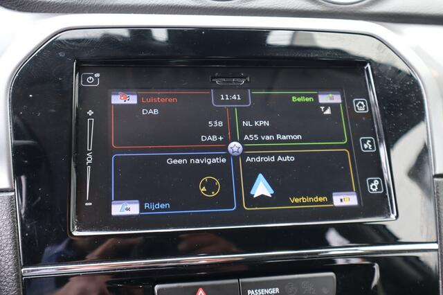 Suzuki VITARA 1.4 BoosterJet Select Hybrid Trekhaak | All Seasonbanden | Carpl