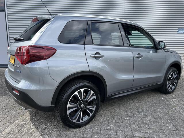 Suzuki VITARA 1.4 Boosterjet Style Smart Hybrid Meest Luxe uitvoering| All season banden