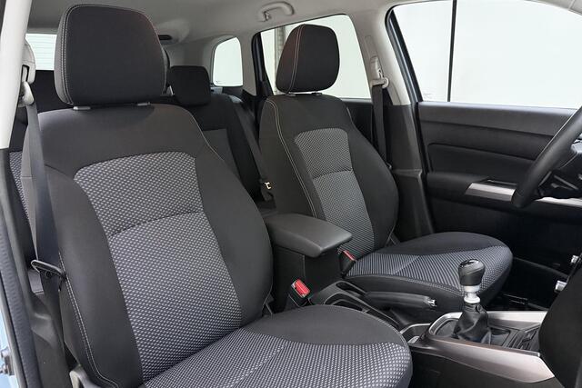 Suzuki VITARA 1.4 Boosterjet Select Smart Hybrid 140pk | Trekhaak | Cruise Control Adaptief | Climate Control | Camera | Stoelverwarming | Apple Carplay - Android Auto