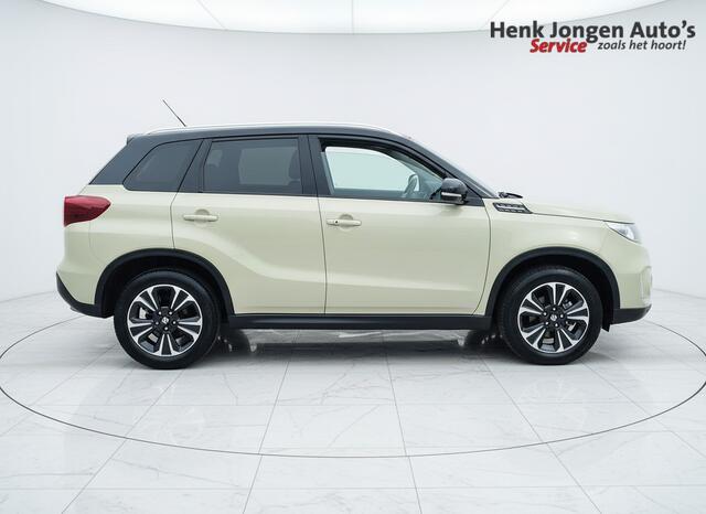 Suzuki VITARA 1.5 Hybrid Style Automaat Panoramadak uit 2023 Rijklaar + Fabrieksgarantie Henk Jongen Auto's in Helmond, al 50 jaar service zoals 't hoort!