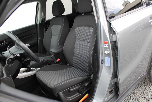 Suzuki VITARA 1.6 Exclusive Apple Carplay/Android Auto, Trekhaak, Climate Control, Cruise Control
