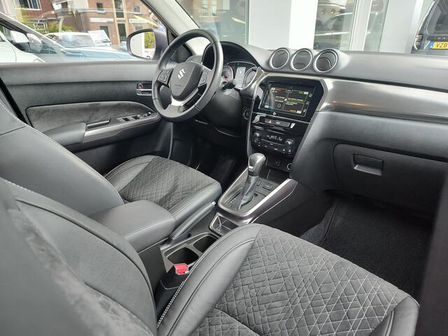 Suzuki VITARA 1.5 HYBRID STYLE AUTOMAAT Alcantara | Camera | Dodehoeksensoren