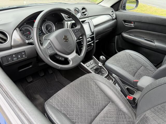 Suzuki VITARA 1.4 Boosterjet Style Rhino Edition Smart Hybrid