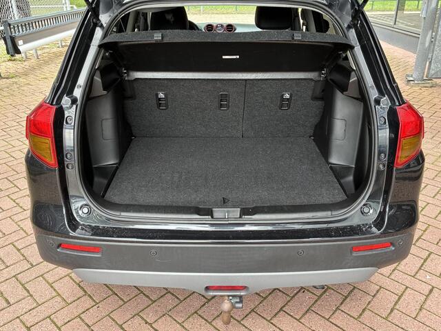 Suzuki VITARA 1.4 S | Trekhaak | Navigatie | Stoelverwarming | Cruise Control Adaptief | Half Leder