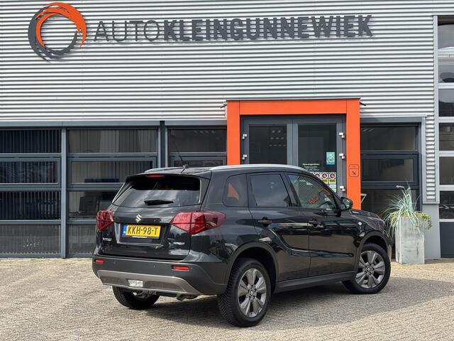 Suzuki VITARA 1.5 Hybrid Select / Allseason Banden / Navi / Stoelverwarming / Applecarplay/AndroidAuto /