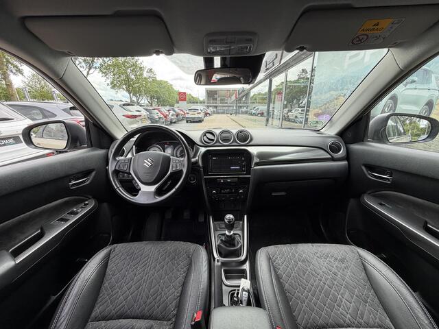Suzuki VITARA 1.4 Boosterjet Style Smart Hybrid 129PK | Carplay | Adaptieve Cruise Control | Parkeersensoren voor en achter + Achteruitrijcamera