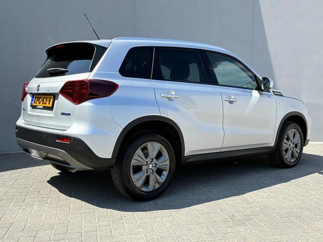 Suzuki VITARA 1.4 Boosterjet Smart Hybrid Select / 10 Jaar fabrieksgarantie mogelijk / Dealer onderhouden / Adaptieve Cruise Control / Camera / Navigatie / DAB / Apple Carplay/Android Auto / 17" LM wielen & All Season banden /