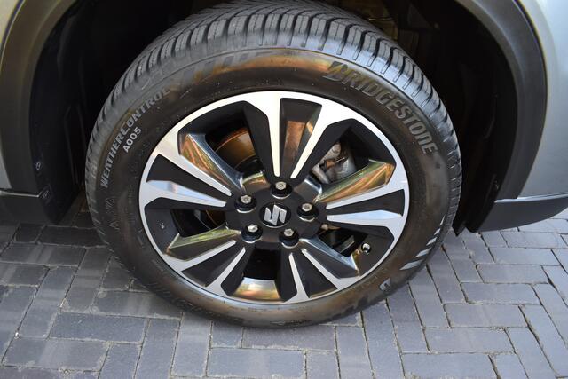 Suzuki VITARA 1.4 Boosterjet Style Hybrid Pano Leer NIEUWST!
