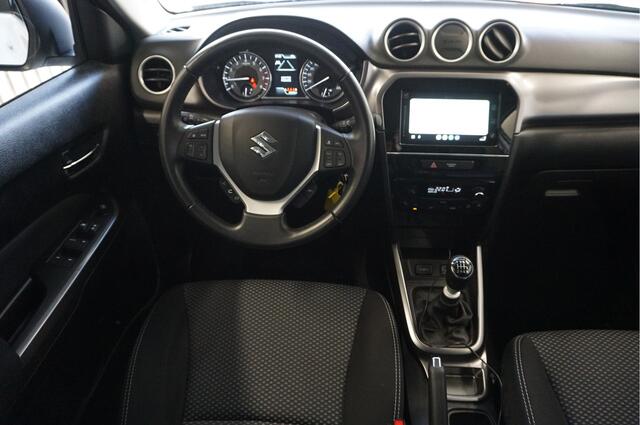 Suzuki VITARA 1.4 Boosterjet Select Smart Hybrid + Trekhaak/ Camera/ Carplay/ Adapt.Cruise/ Garantie!