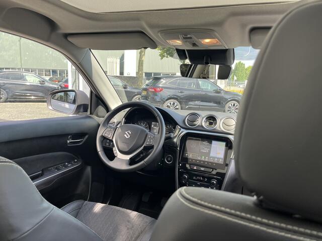 Suzuki VITARA 1.4 Boosterjet Smart Hybrid Style | €2.000,- voordeel | Meerdere kleuren leverbaar | Pano | Adapt. Cruise | Camera | Dodehoek | Rijstrook | Stoelverwarming | etc. etc.