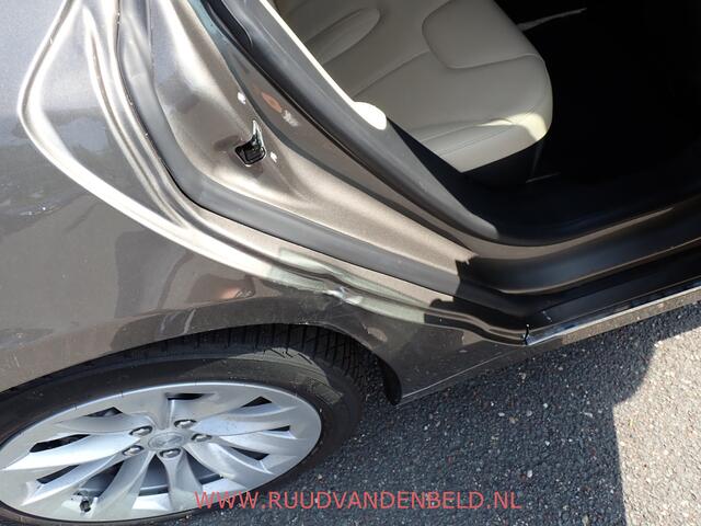 Tesla MODEL S 75 ! DAMAGE ! MCU2 CCS 90%SOH AUTOPILOT SCHUIFDAK