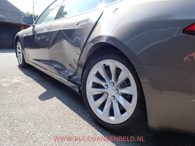 Tesla MODEL S 75 ! DAMAGE ! MCU2 CCS 90%SOH AUTOPILOT SCHUIFDAK
