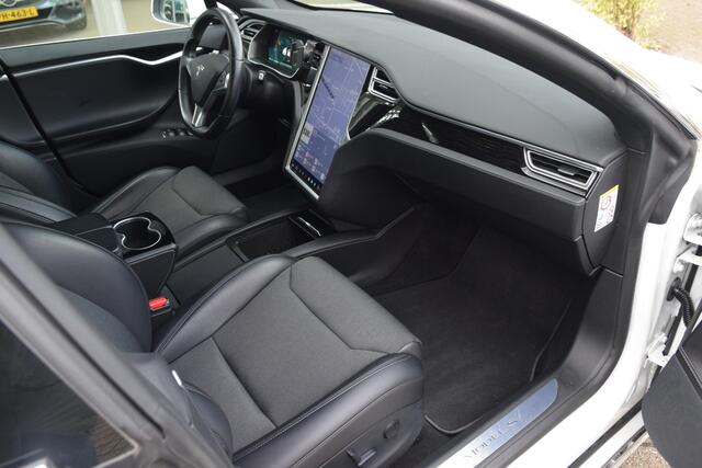 Tesla MODEL S 75 Base SOH 94% met Pano/Autopilot 2.0/Add Cruise