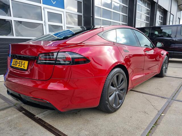 Tesla MODEL S Long Range Ultra Red / Auto Pilot 4.0 / 670PK