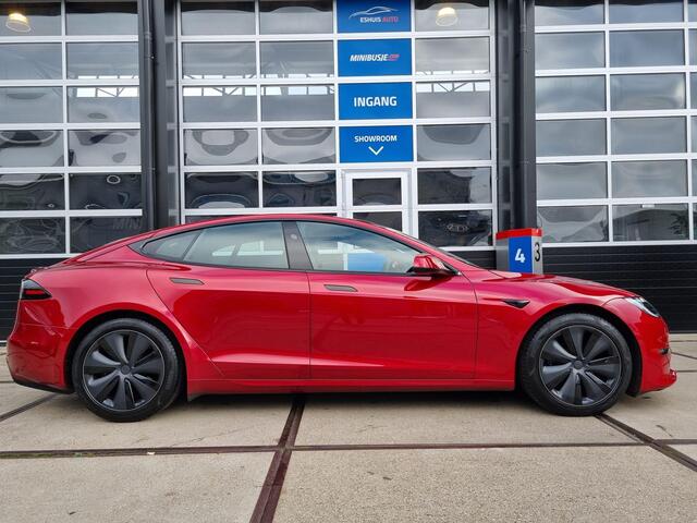 Tesla MODEL S Long Range Ultra Red / Auto Pilot 4.0 / 670PK