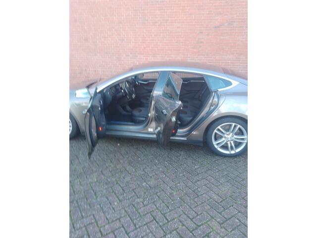 Tesla MODEL S motors 70D Base