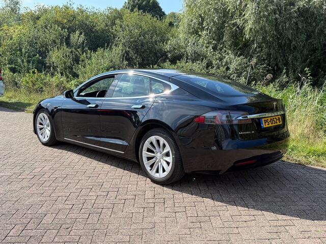 Tesla MODEL S 75 Business Economy Accu 97% In zeer nette staat.