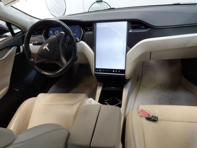 Tesla MODEL S 75D BASE Panoramadak | Luchtvering | Stoel + Stuurverwarming