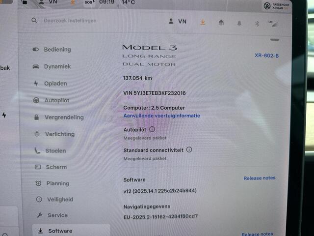 Tesla Model 3 Long Range AWD 75 kWh