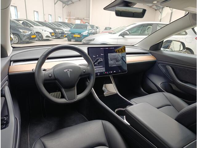 Tesla Model 3 Performance AWD 75 kWh Autopilot | leder | 20 inch | full selfdriving | incl btw