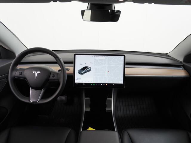 Tesla Model 3 RWD SR+ 60kWh 325PK 19" FSD-3 Computer AutoPilot Leder PanoDak Adaptive-Cruise Lmv 18" Camera's Elektr.-Stuur+Stoelen+Spiegels+Geheugen+Easy-Entry+Verwarmde stoelen Park assistent PDC WIFI Lane-Assist Speed-Assist Navi LED Comfortstoelen ACC DAB Voorverwa