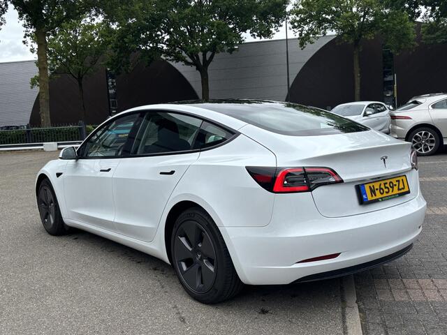 Tesla Model 3 Standard RWD Plus 60 kWh FACELIFT | AUTOPILOT | RIJKLAAR INCL. 12 MND. BOVAGGARANTIE