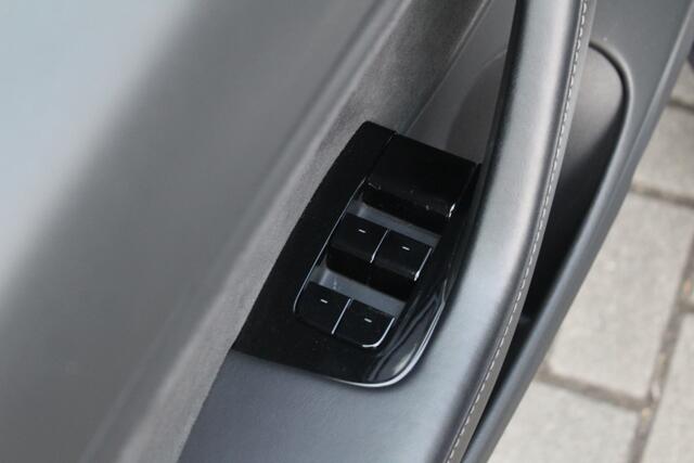 Tesla Model 3 Performance AWD 75 kWh | 20'' inch