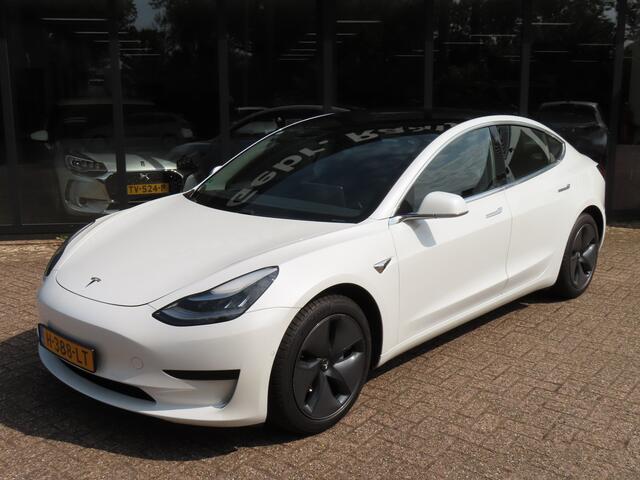 Tesla Model 3 Standard RWD Plus 60 kWh
