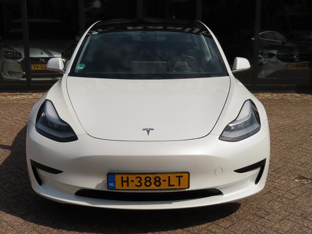 Tesla Model 3 Standard RWD Plus 60 kWh