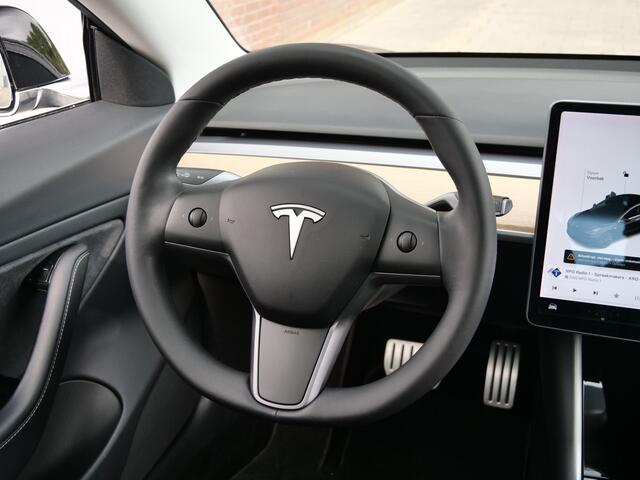 Tesla Model 3 Performance AWD 75 kWh Auto Pilot / Leder / 20 inch