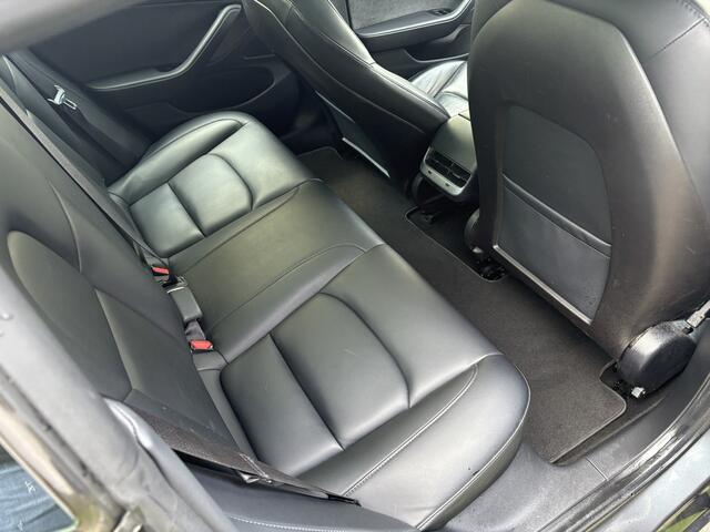 Tesla Model 3 Standard RWD Plus 60 kWh / LEER / PANORAMADAK / AUTOPILOT / 145DKM! / INCL BTW