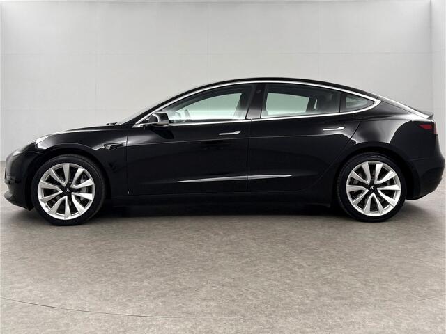 Tesla Model 3 Long Range AWD 75 kWh 360Camera 351PK Autopilot Pano Memory LED Cruise Clima 19"LMV Navi PDC Stoelverwarming