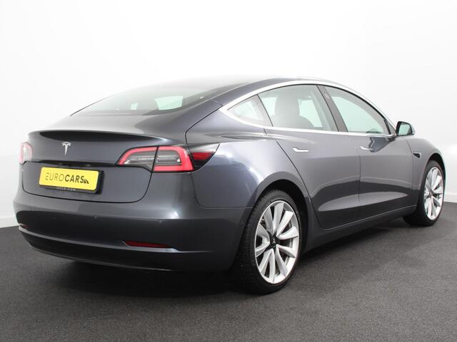 Tesla Model 3 Standard RWD Plus 60 kWh | Leder | Navigatie | PDC VA | Camera | 19" LM Velgen