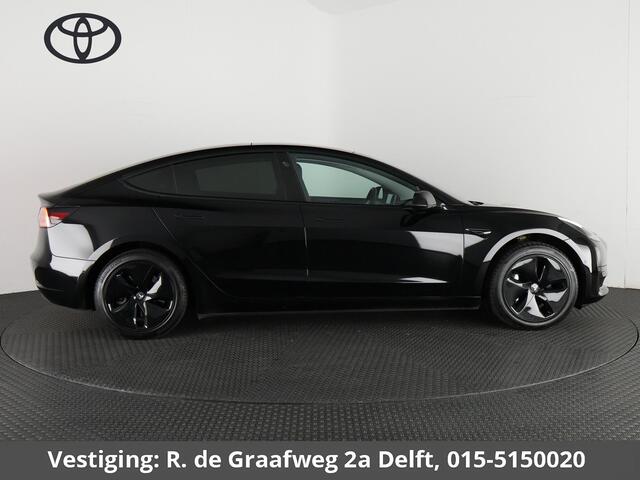 Tesla Model 3 Black Edition Standard RWD Plus 60 kWh | Navigatie | Panoramadak | Privacy Glass