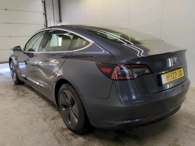 Tesla Model 3 Long Range Dual AWD | Autopilot | Panorama | Leder |