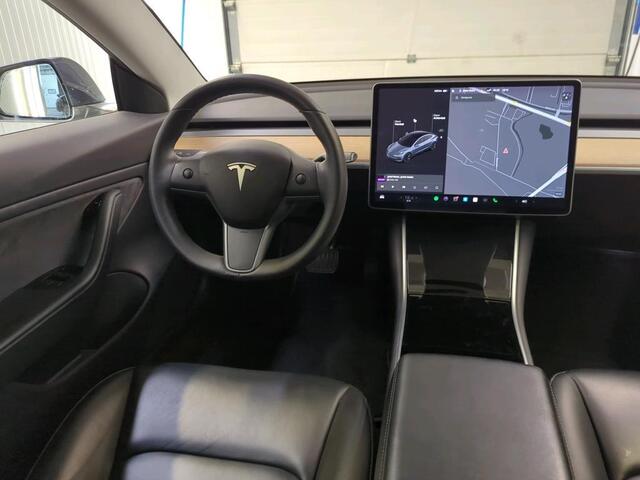 Tesla Model 3 Long Range Dual AWD | Autopilot | Panorama | Leder |