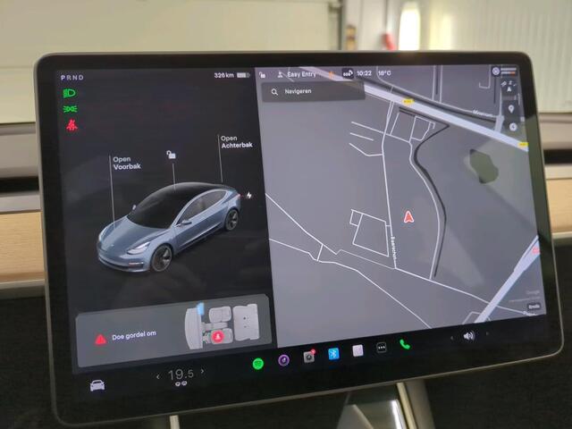 Tesla Model 3 Long Range Dual AWD | Autopilot | Panorama | Leder |