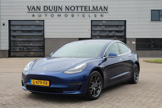 Tesla Model 3 Long Range AWD 75 kWh / Autopilot / N.A.P.