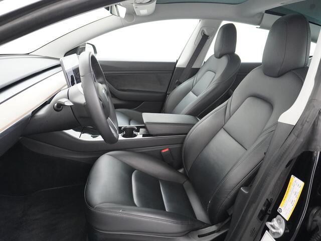 Tesla Model 3 Long Range AWD 75kWh 463PK Trekhaak FSD-3 Computer Premium Audio 4wd AutoPilot Panoramadak Camera's Leer Adaptive-Cruise-Control+Stop&Go Pdc-a+v Dual-Ecc Dual-Motor Keyless Lmv 18" Stoel en achterbank verwarming Electr.Stoelen+Memory+Easy-Entry WiFi 1.000