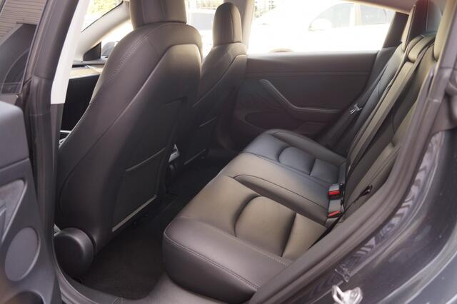Tesla Model 3 Long Range AWD 75kWh 351pk -PANO-LEER-