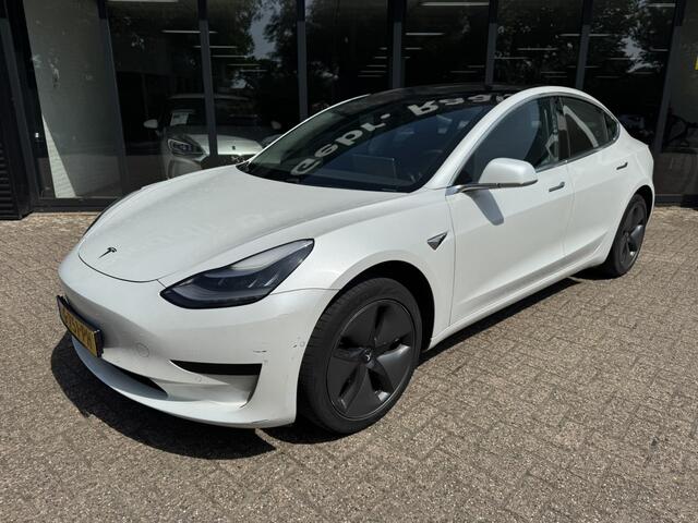 Tesla Model 3 Standard RWD Plus 60 kWh