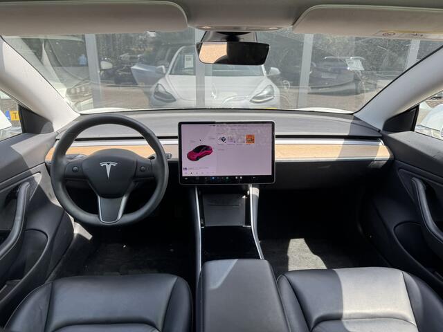 Tesla Model 3 Standard RWD Plus 60 kWh