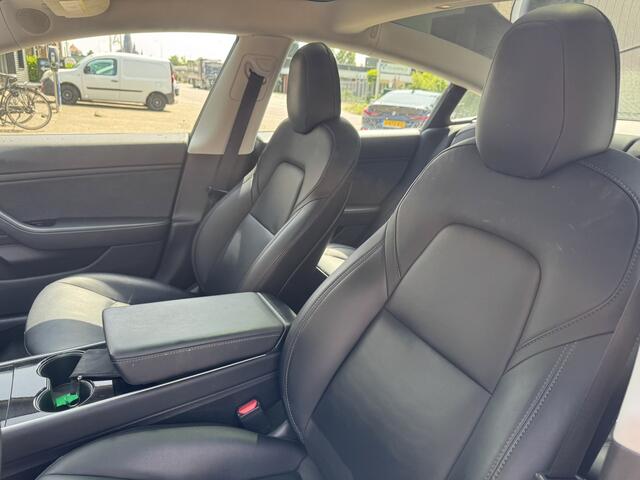 Tesla Model 3 Standard RWD Plus 60 kWh