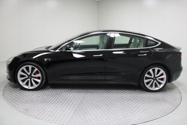 Tesla Model 3 Performance AWD 75 kWh | 20 Inch / Wit Leder / Dual Motor / NL Auto / Autopilot