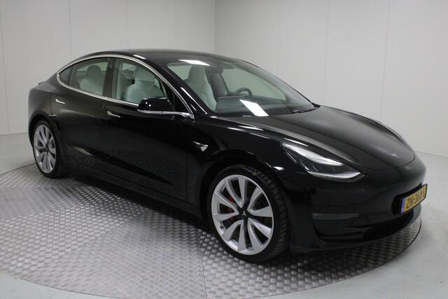 Tesla Model 3 Performance AWD 75 kWh | 20 Inch / Wit Leder / Dual Motor / NL Auto / Autopilot