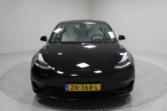 Tesla Model 3 Performance AWD 75 kWh | 20 Inch / Wit Leder / Dual Motor / NL Auto / Autopilot