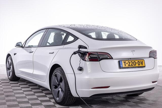 Tesla Model 3 Standard RWD Plus 60 kWh | PANORAMADAK | LEDER ? 1e Eigenaar