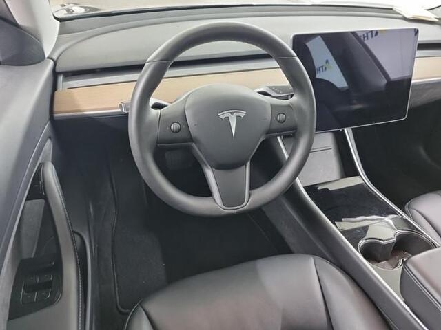 Tesla Model 3 Long Range AWD 75 kWh